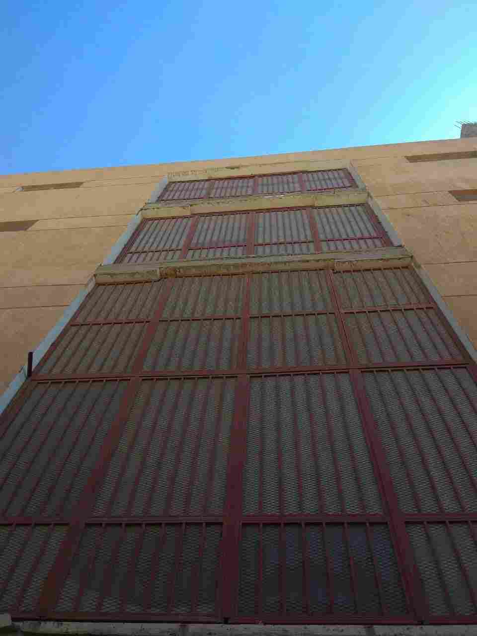 مصنع غذائي باكتوبر ٣ ادوار للبيع
